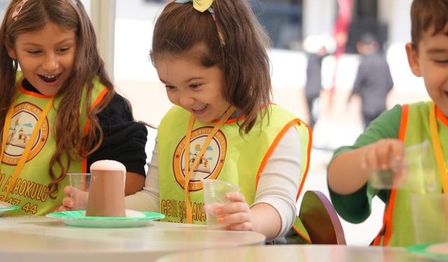 Düzce Bilim Şenliği renkli görüntülerle başladı
