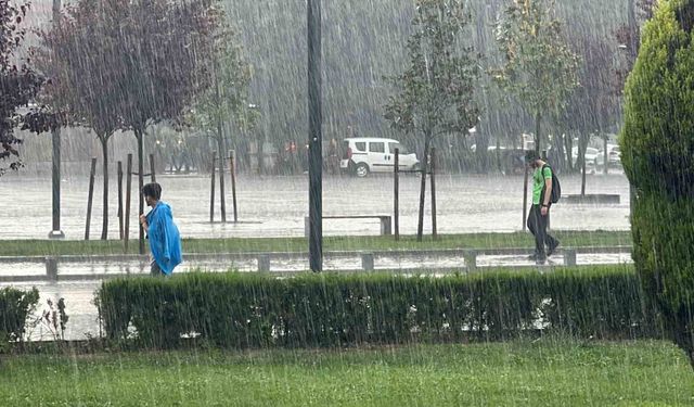 Düzce ve Zonguldak için kuvvetli yağış uyarısı