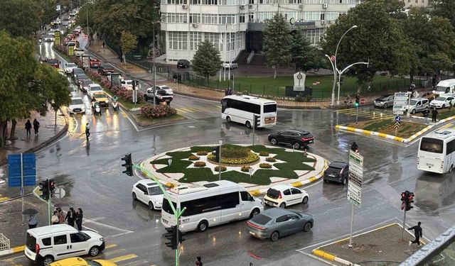 Edirne'de sağanak yağış etkili oldu