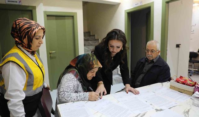 En az 41 yıllık evliliklere ücretsiz sağlık taraması: '41 kere maşallah'