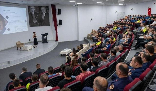 'Erken Çocukluk' konferansı