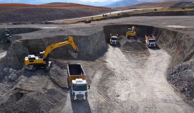 Erzincan'da Tarıma Dayalı İhtisas Besi OSB ile hayvancılıkta modern üretim hedefleniyor