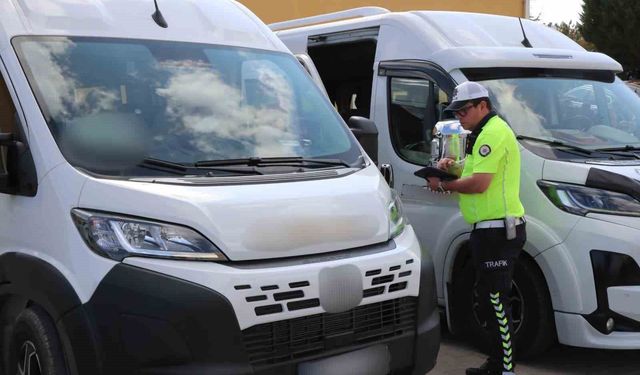 Eskişehir'de yeni eğitim öğretim yılının başlamasıyla okul servisleri denetlendi