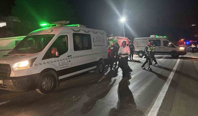 Gaziantep'te kazada hayatını kaybeden 7 kişinin cenazeleri morga kaldırıldı