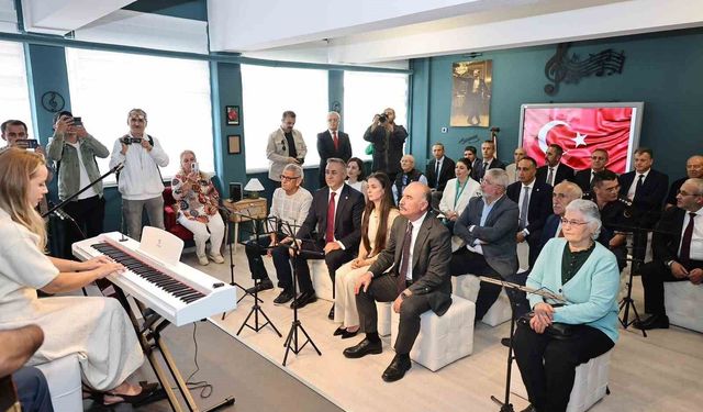 Genç yaşta vefat eden sanatçının adı, eşinin kurduğu müzik atölyesinde yaşatılacak
