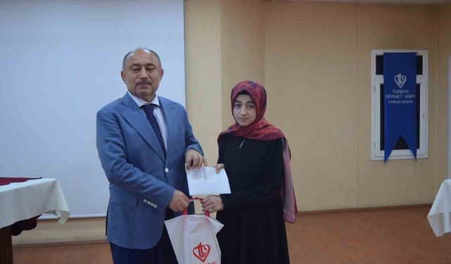 Hafızlık yarışmasında Samsun birincisi Ladik'ten çıktı