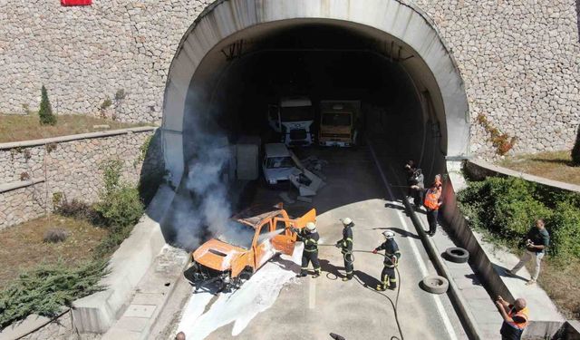 Ilgaz 15 Temmuz İstiklal Tüneli'nde gerçeği aratmayan deprem, göçük ve trafik kazası tatbikatı