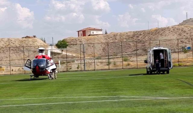Kalp krizi geçiren hasta hava ambulansıyla Malatya'ya sevk edildi