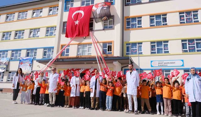 Karaman'da İlköğretim Haftası coşkuyla kutlandı
