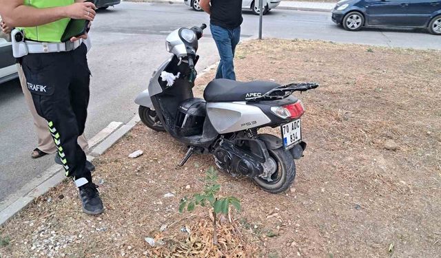 Karaman'da otomobille çarpışan motosikletli yaralandı