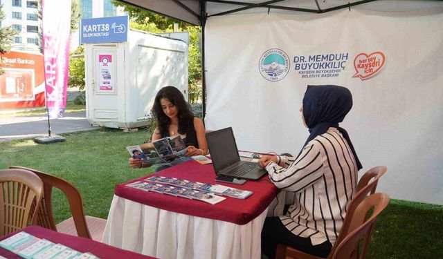 Kayseri Büyükşehir'den üniversite öğrencilerine 'şehre hoş geldiniz' desteği