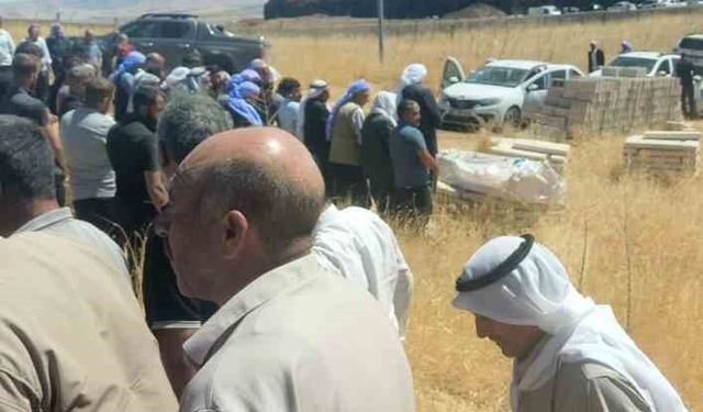 Kazada hayatını kaybeden tarım işçileri gözyaşları arasında defnedildi