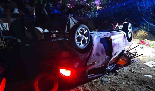 Keşan'da takla atan otomobildeki 4 kişi yaralandı