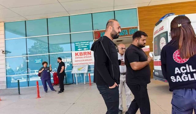Kopan parmağını buz torbasıyla taşıdılar