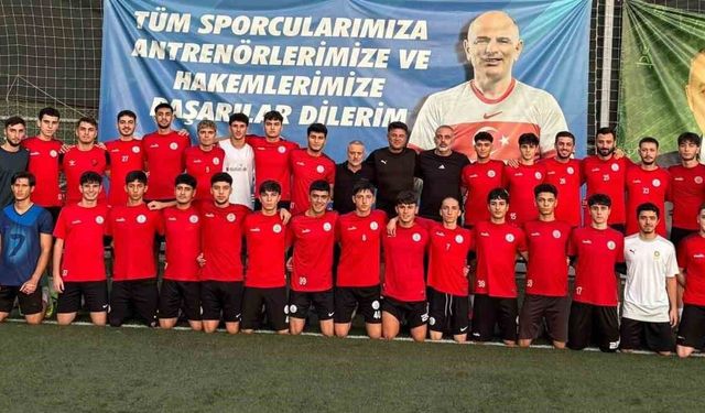 Körfez GB'nin eski hocaları takımı yalnız bırakmadı