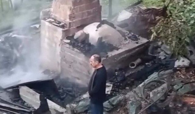 Köy fırınında çıkan yangını itfaiye söndürdü