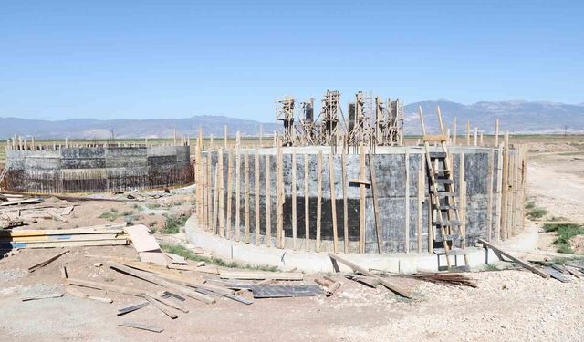Kumlu'da atık su arıtma tesisinin yüzde 65'i tamamlandı