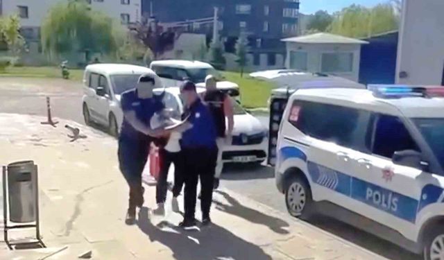 Kütahya'da 10 yıl hapis cezasıyla aranan şahıs kovalamacayla yakalandı