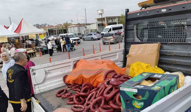 Malatya'da gıda denetimi: 230 kilo sucuk ve 150 kilo peynir imha edilecek