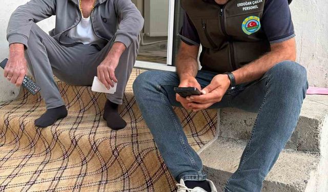 Malazgirt Ziraat Odasından takdir toplayan hizmet: Yaşlı çiftçinin ÇKS başvurusu evinde yapıldı