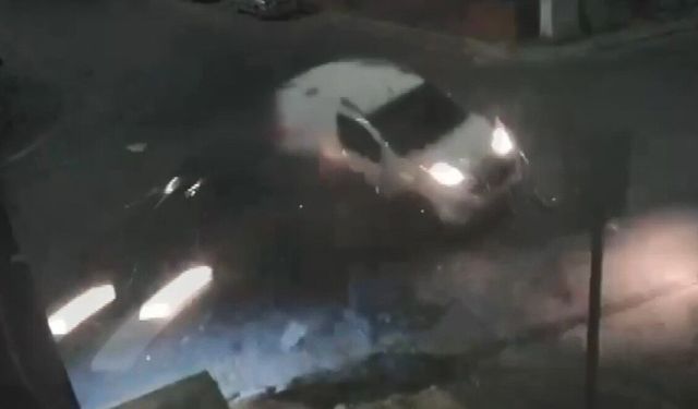 Mersin'de araçlar çapıştı: 2 yaralı