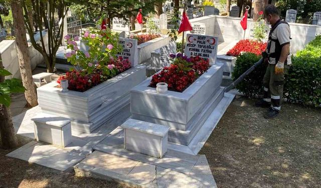 Mezarlıklara kesintisiz bakım