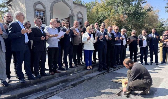 MHP Kayseri İl Yönetimi yeni hizmet dönemine dualarla başladı