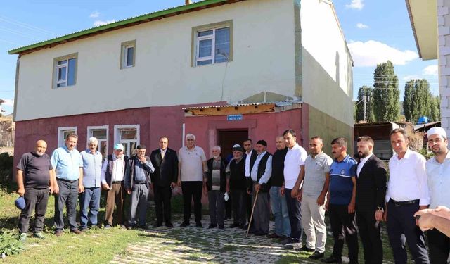 Milletvekili Öz, muhtarlarla buluştu