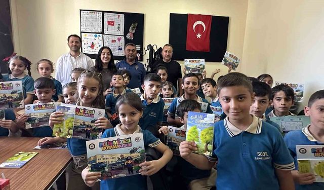 Minik öğrenciler Toplum Destekli Polislik Büro Amirliğini gezdi