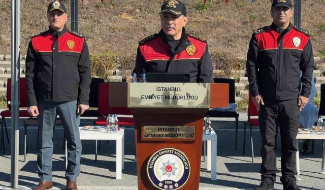 Motosikletli polis timlerinin eğitiminde son dersi İstanbul İl Emniyet Müdürü Selami Yıldız verdi