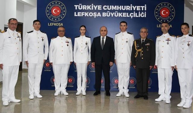 MSÜ Deniz Harp Okulu öğrencilerinden Türkiye'nin Lefkoşa Büyükelçiliği'ne ziyaret