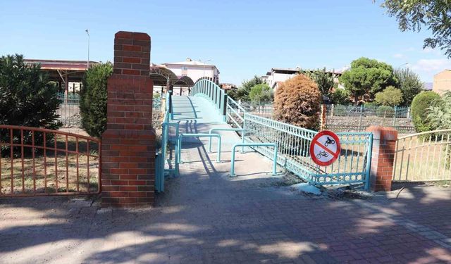 Nazilli Belediyesi'nden Yeşil Mahalle'de köprü güvenliğine yeni düzenleme