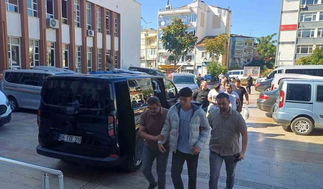 Okul çevresindeki pompalı tüfek olayında 3 tutuklama