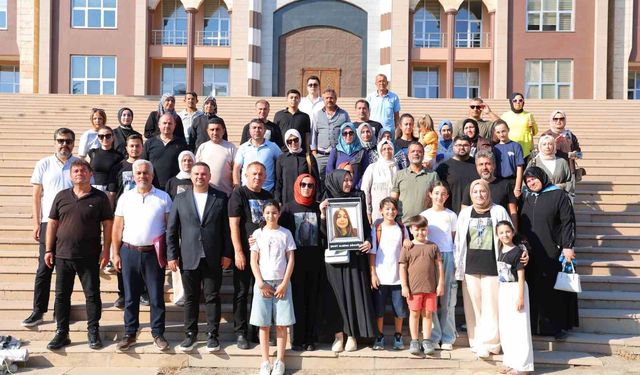Okul katliamında ölenlerin aileleri yeniden tutuklama talebinden memnun