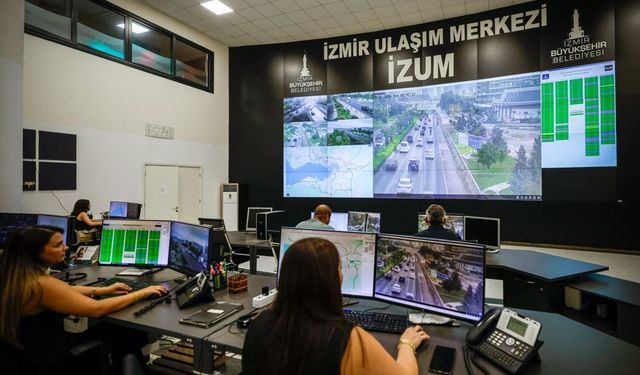 Okul trafiği İZUM'un yakın takibinde