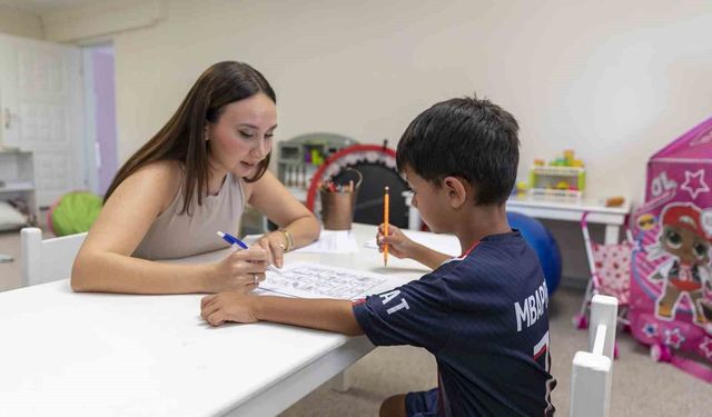 Okula ilk kez başlayacak çocukların ailelerine 'uyum süreci' uyarısı