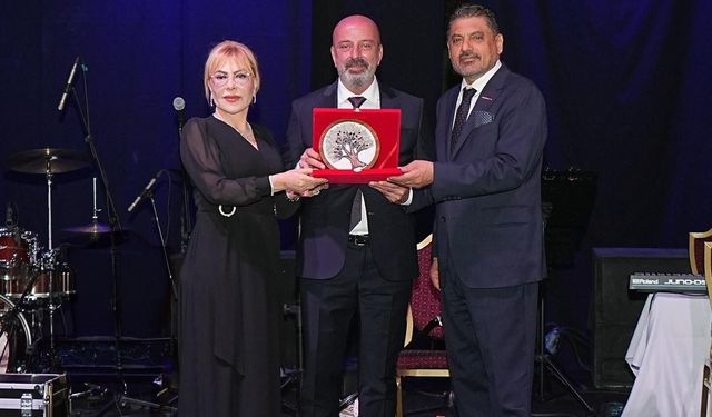 Prof. Dr. Açık: 'Türkiye'nin yeni büyüme hikayesinin Anadolu'da yazılması için sorumluluk almaya devam edeceğiz'