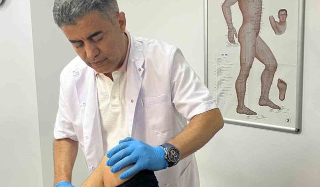 Prof. Dr. Koca: 'Kalçadan bacağa vuran her ağrı bel fıtığına bağlı değildir'