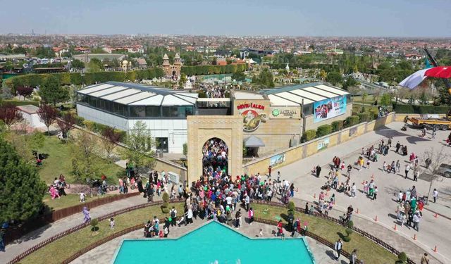 Tarih, kültür ve eğlencenin adresi bu yaz tatilinin de gözdesi oldu