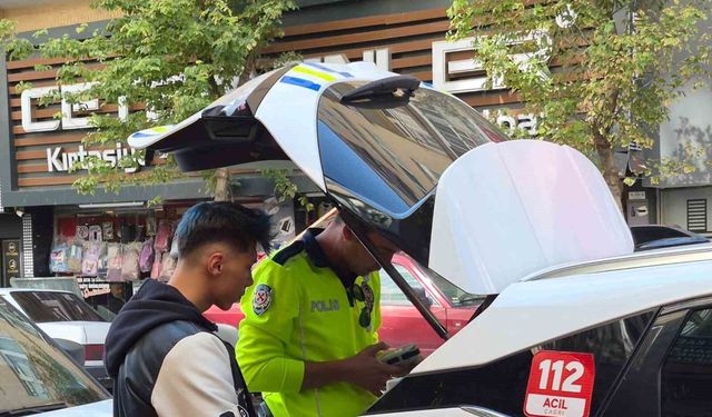 Tartıştığı otomobil sürücüsünü yumruklayan motosikletliye 180 bin TL ceza