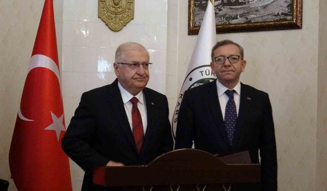 'Terörsüz Türkiye' ve Türk-Kürt kardeşliği vurgusu Kars'ta öne çıktı
