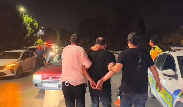 Ters yola girip gazeteci ve polislere hakaret eden şahıslar adliyeye sevk edildi