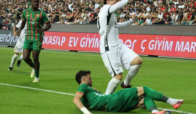 Trendyol Süper Lig: Amed Sportif Faaliyetler: 3 - Beşiktaş: 2 (Maç sonucu)