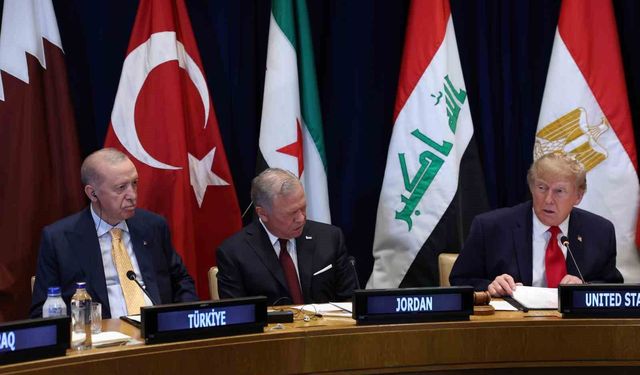Trump'tan Cumhurbaşkanı Erdoğan'a övgüler: 'Harika bir adam, o tam bir sert adam, onunla uğraşmayın'