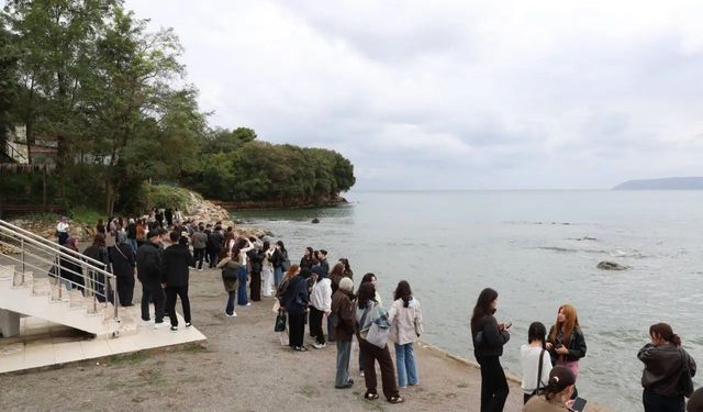 Üniversitesi birinci sınıf öğrencilerine oryantasyon programı