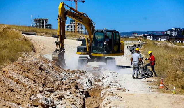 Uşak'ta altyapı çalışmaları sürüyor