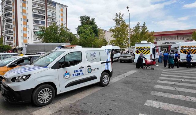 Zabıta ekiplerinden okul servislerine kapsamlı denetim
