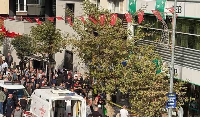 4 aylık hamile kadını bıçakladı, anne karnındaki bebek için de tedavi başladı