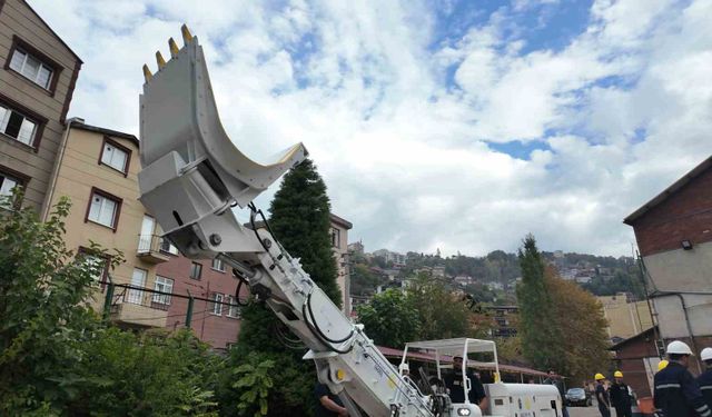 500 bin dolara ithal edilen maden makinesini Zonguldak'ta 200 bin dolara geliştirdiler