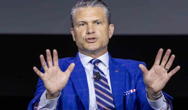 ABD Savunma Bakanı Hegseth'e İran protestosu: 'Sen savaşçı değilsin, korkağın tekisin'